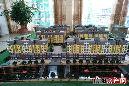 东外环龙润嘉园3室2厅1卫送车库储藏室